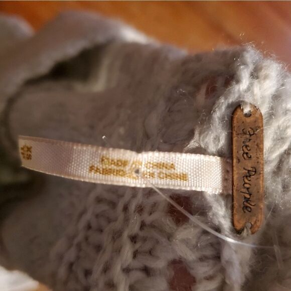 Free people grey bell sleeve wool blend swing swea - Picture 3 of 5